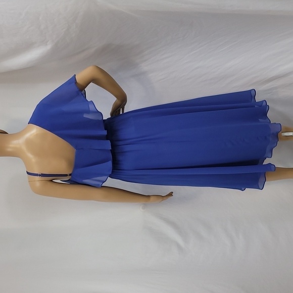 Dress The Population Asymmetrical Dress - Picture 12 of 17